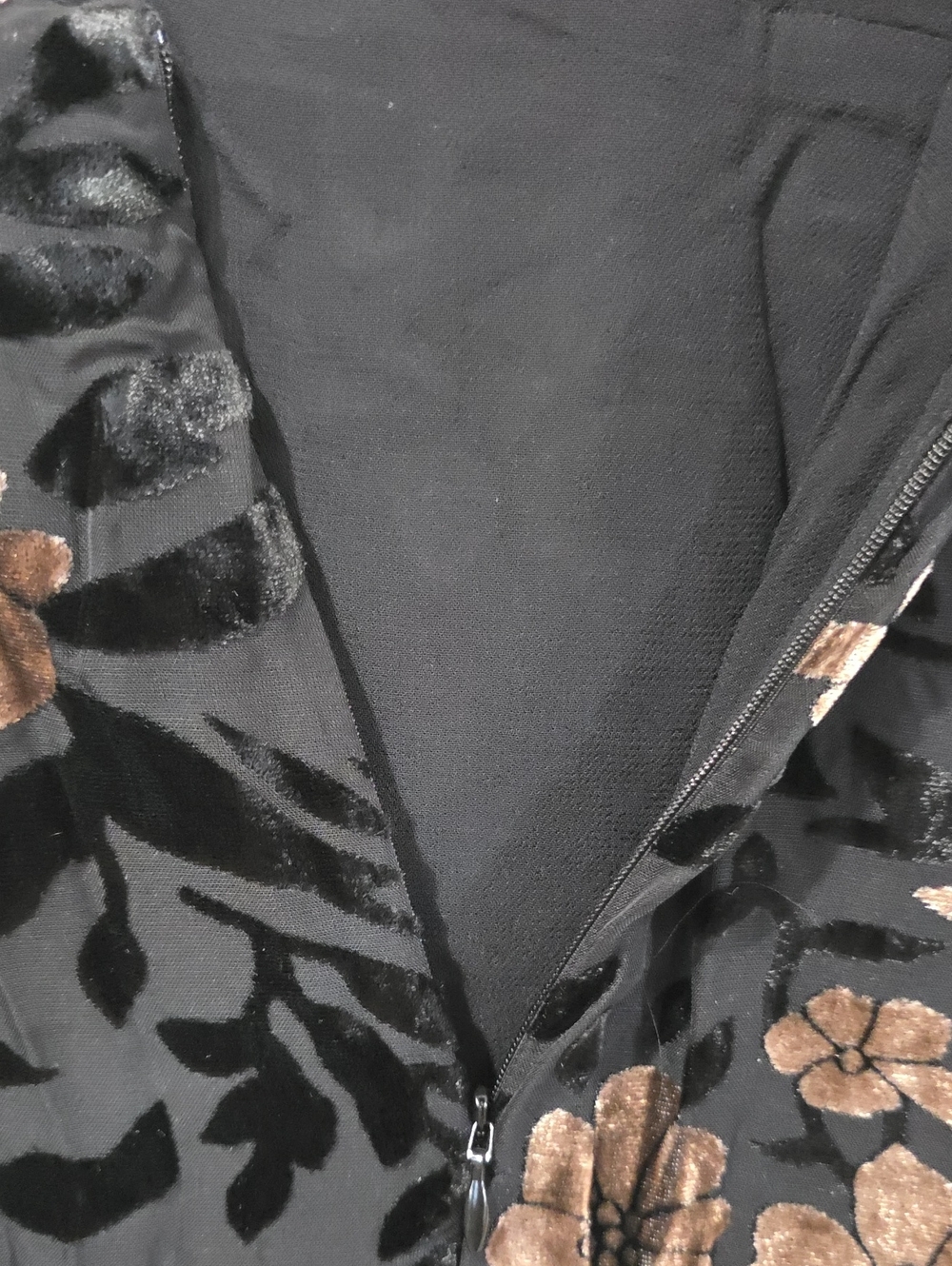 Reformation Hugo Moody Burnout Velvet Dress - Picture 6 of 11